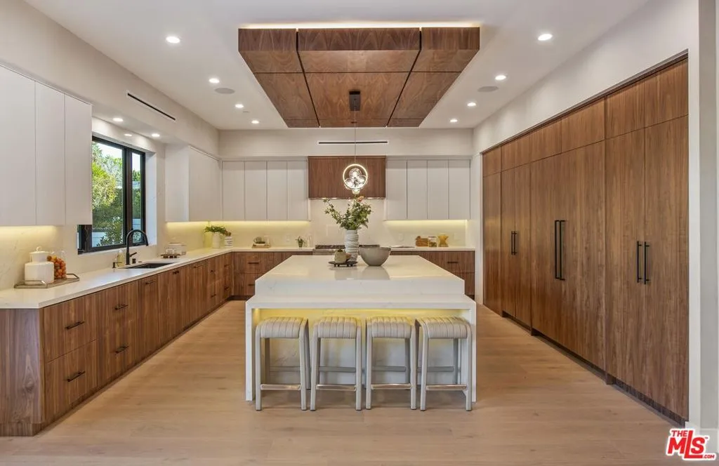 4140 Sunnyslope Avenue, Sherman Oaks, California 91423 home-pic-5